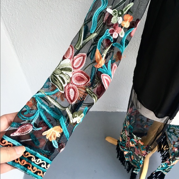 Black Embroidery Kimono with Fringes - Picture 5 of 8